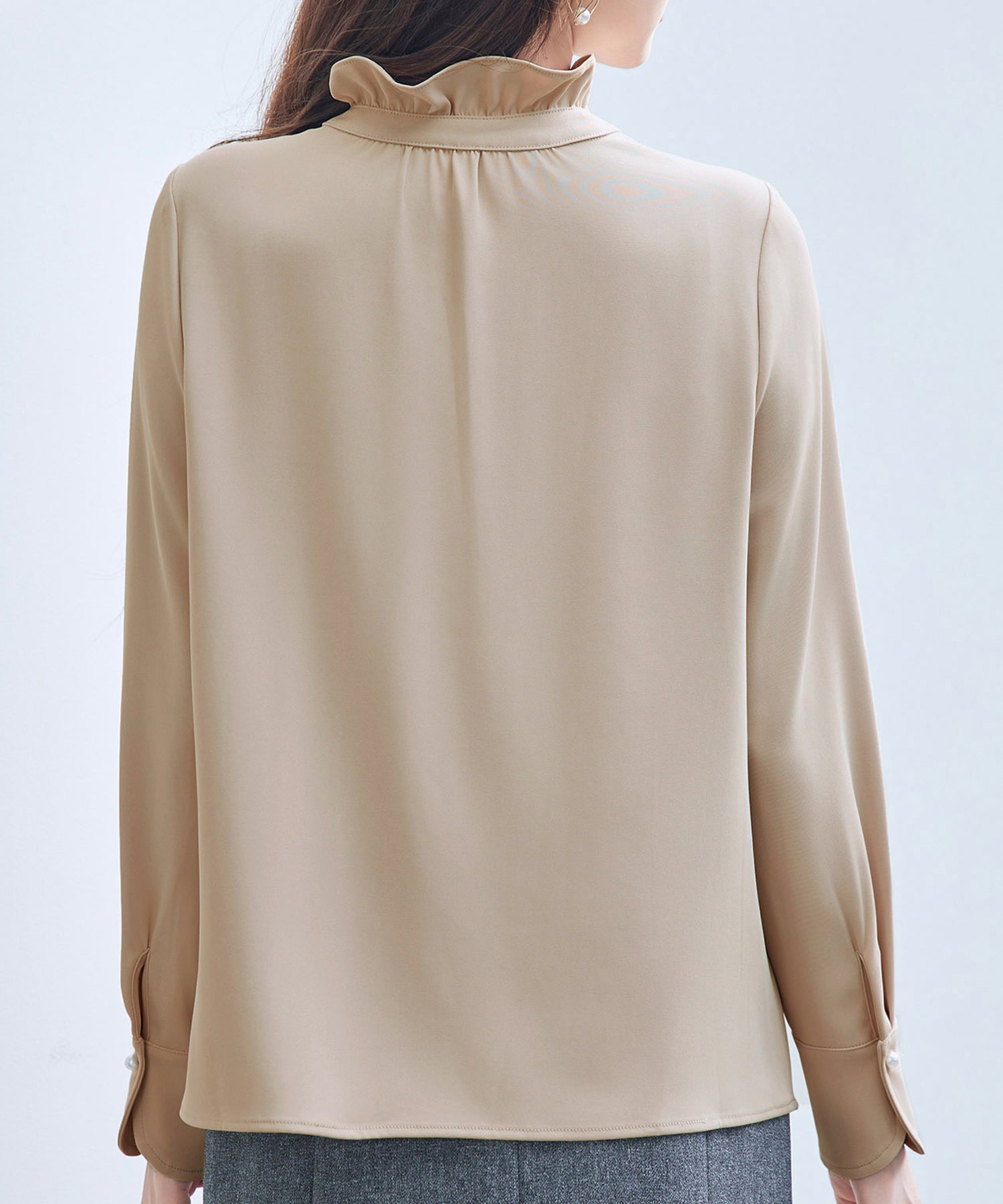 ギャザーたっぷりのフェミニンなバルカンブラウスsdp0338 ベージュ