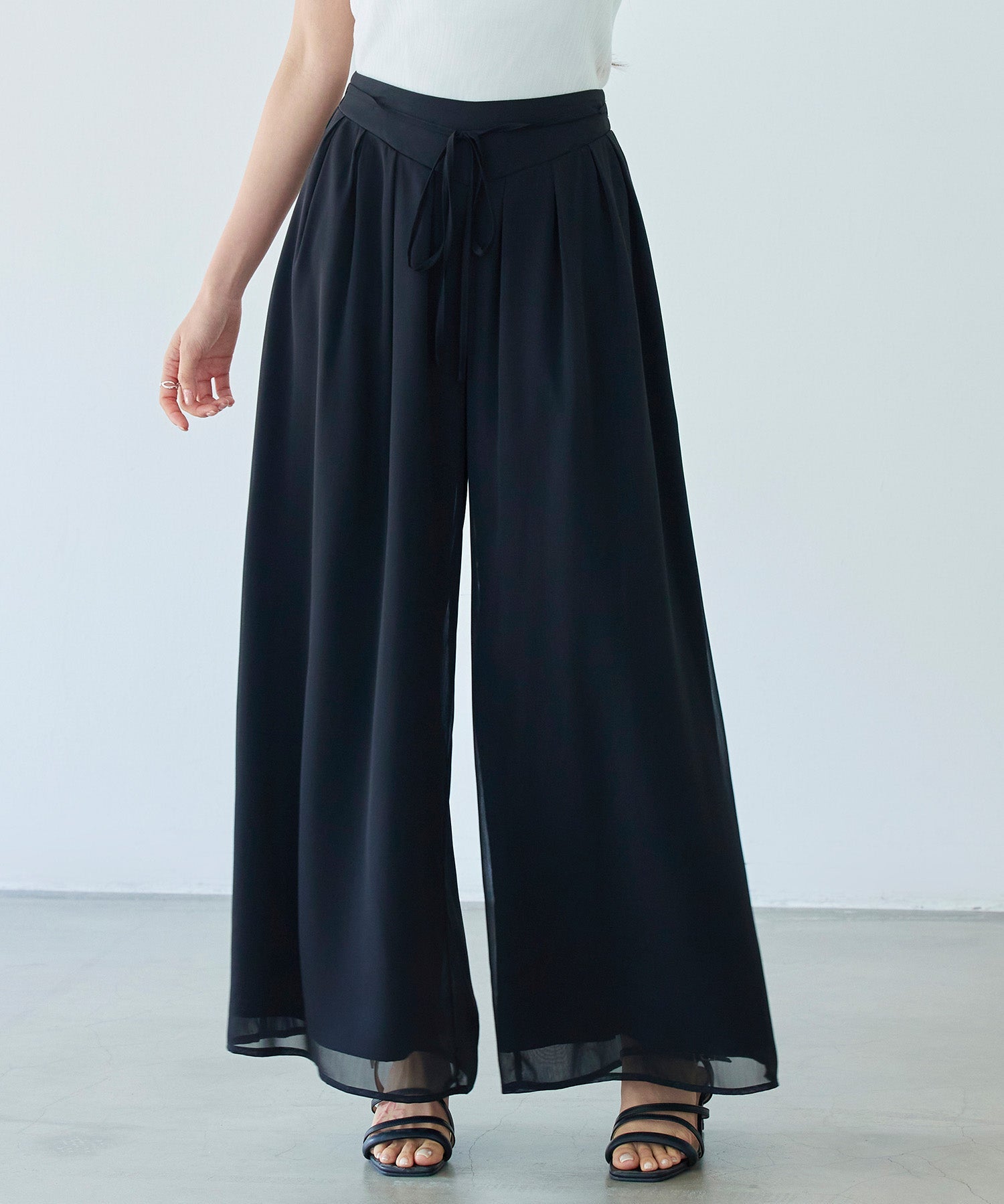 リボン付きシワ加工ワイドパンツ ｜ 全4色 × 3サイズ