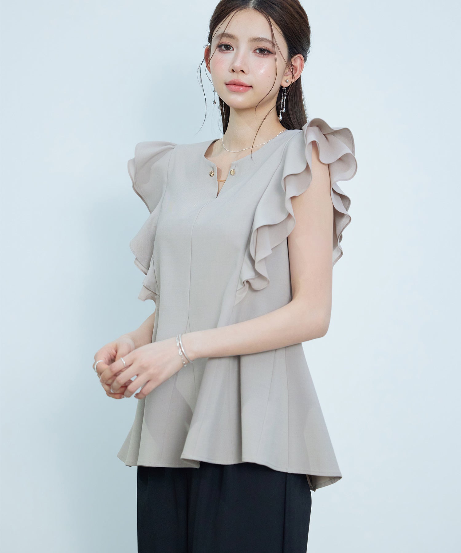 ダブルフリルキーネックブラウスsdp0394 オートミール