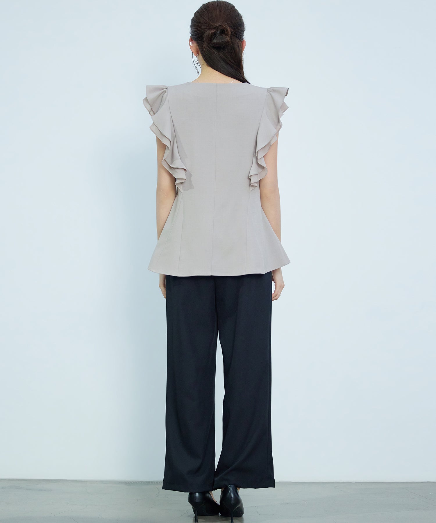 ダブルフリルキーネックブラウスsdp0394 オートミール