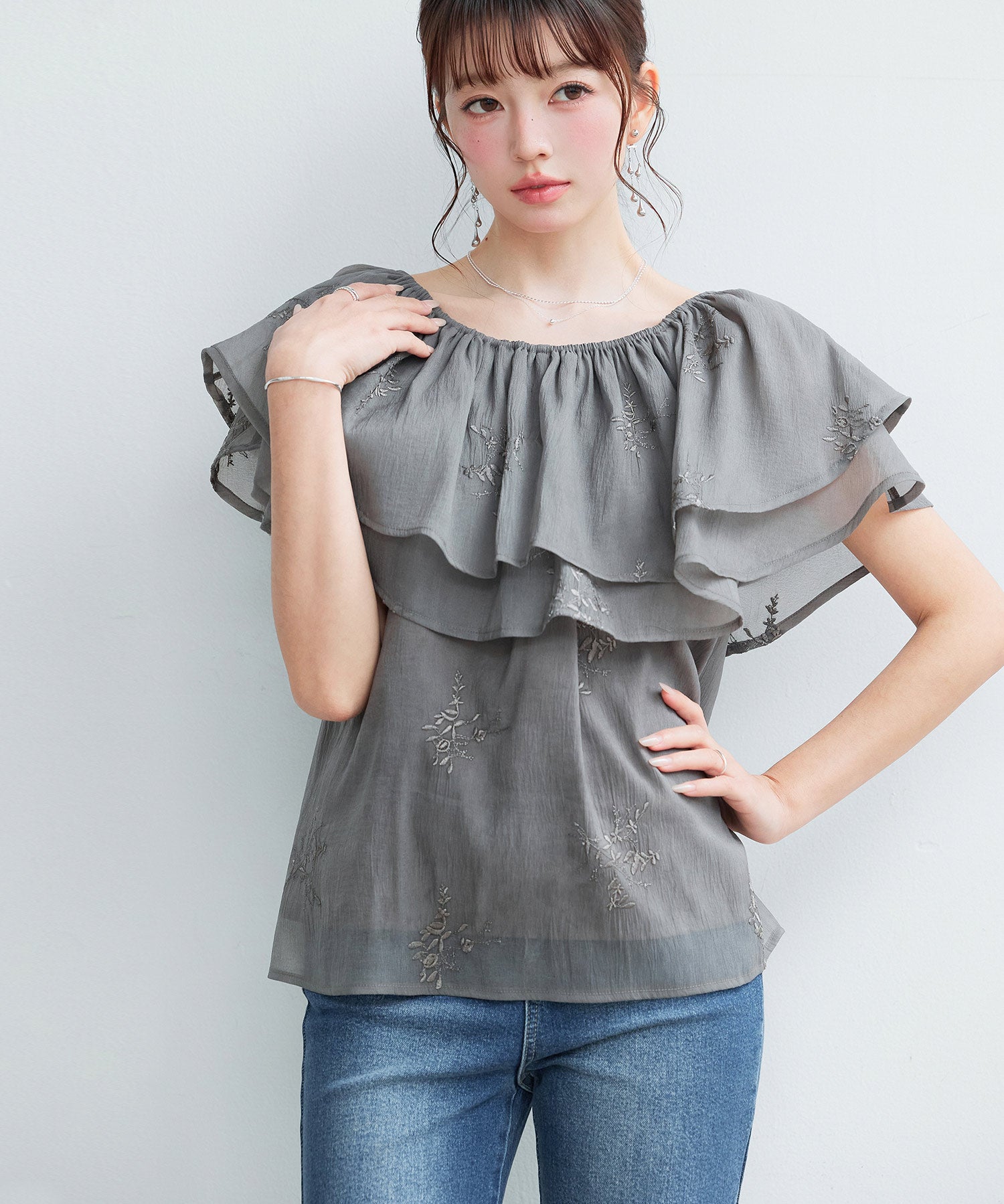 刺繡入りオーガンジーフリルブラウスsdp0396-102-10