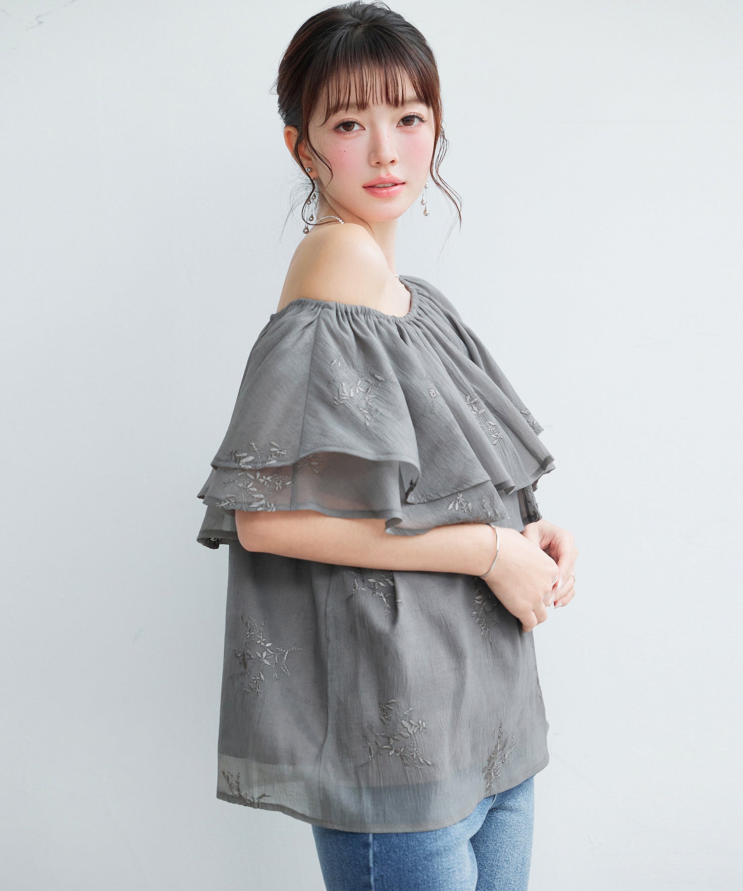 刺繡入りオーガンジーフリルブラウスsdp0396 ダークブラウン