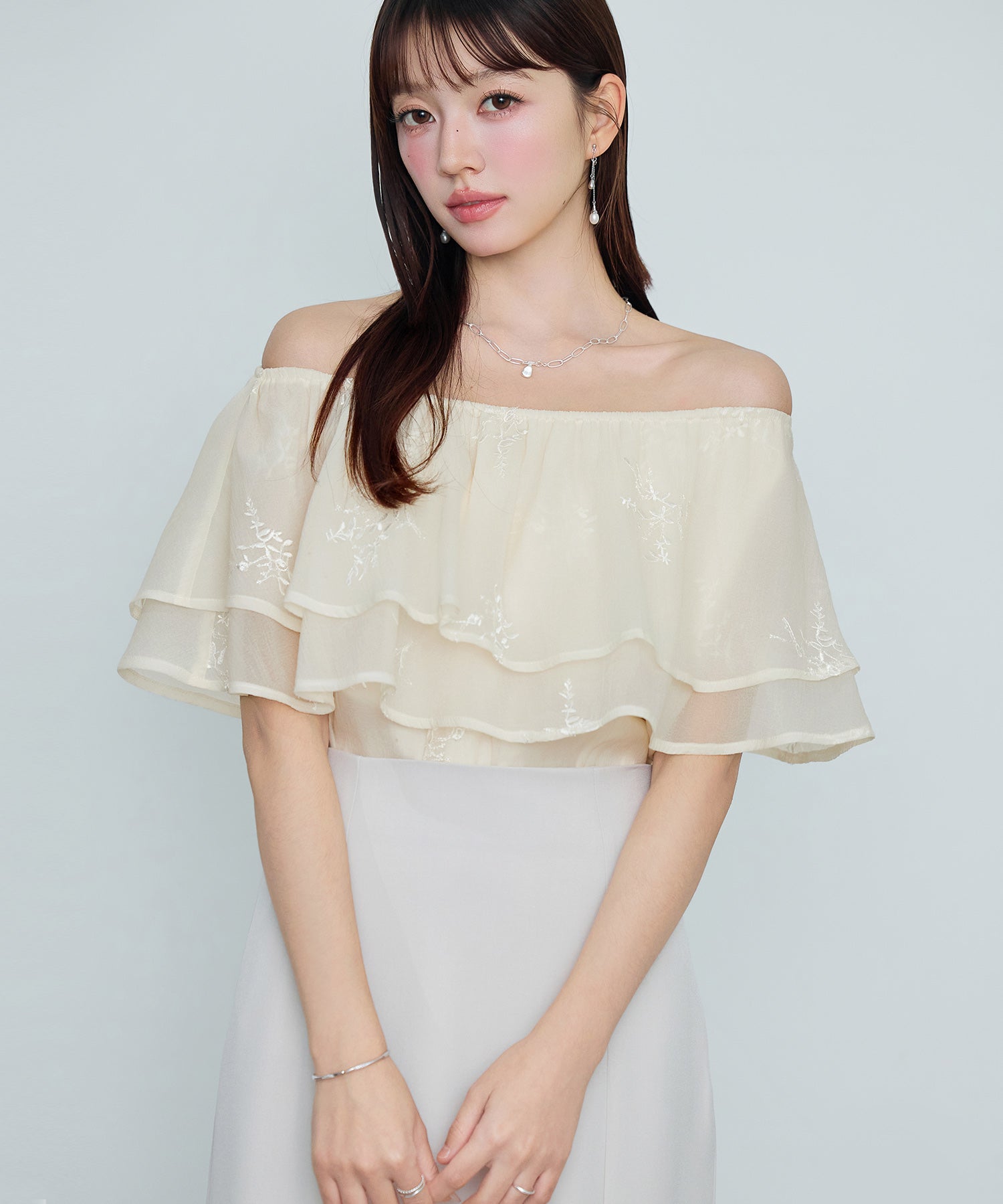 刺繡入りオーガンジーフリルブラウスsdp0396-102-38