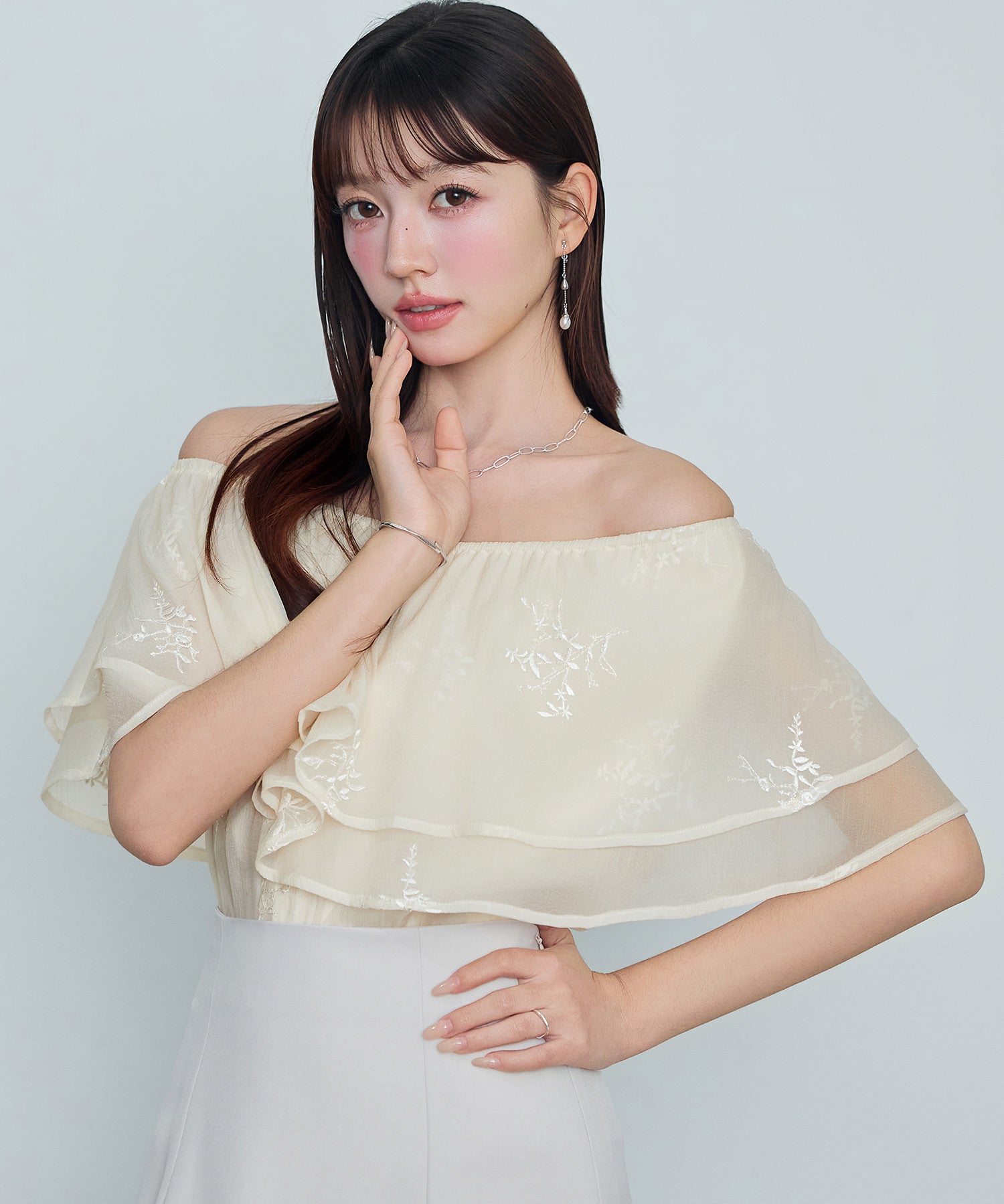 刺繡入りオーガンジーフリルブラウスsdp0396 アイボリー