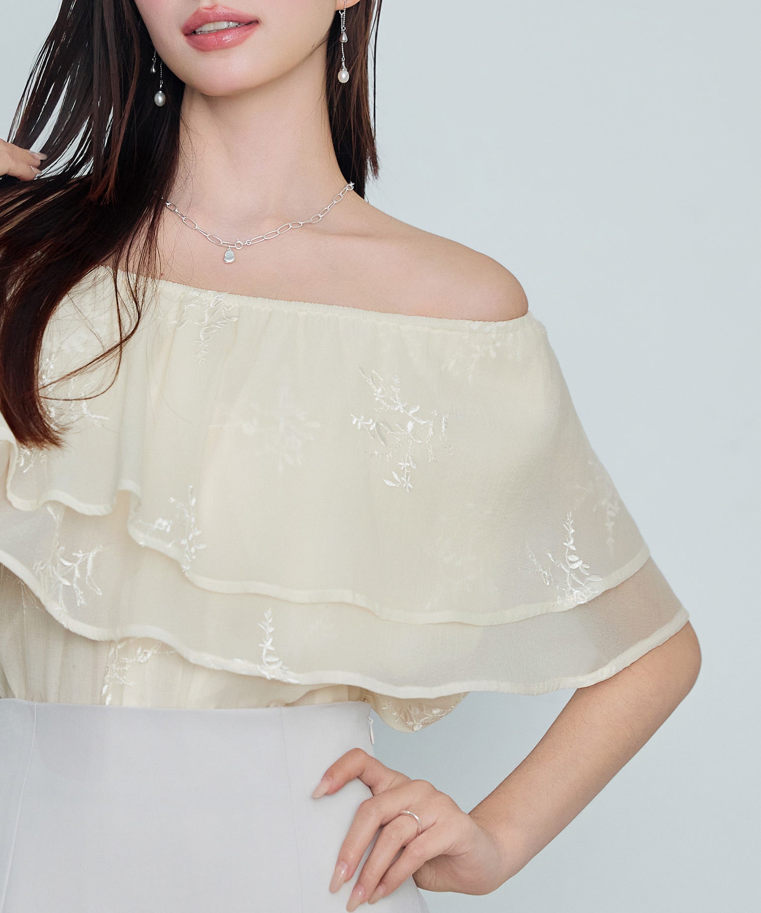 刺繡入りオーガンジーフリルブラウスsdp0396 アイボリー