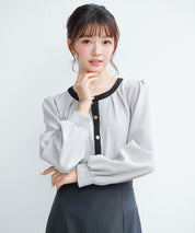 ベーシックに着回せるバイカラーのフロントタックブラウス、タックブラウス ｜ オフィスにぴったり、全3色 × 3サイズ