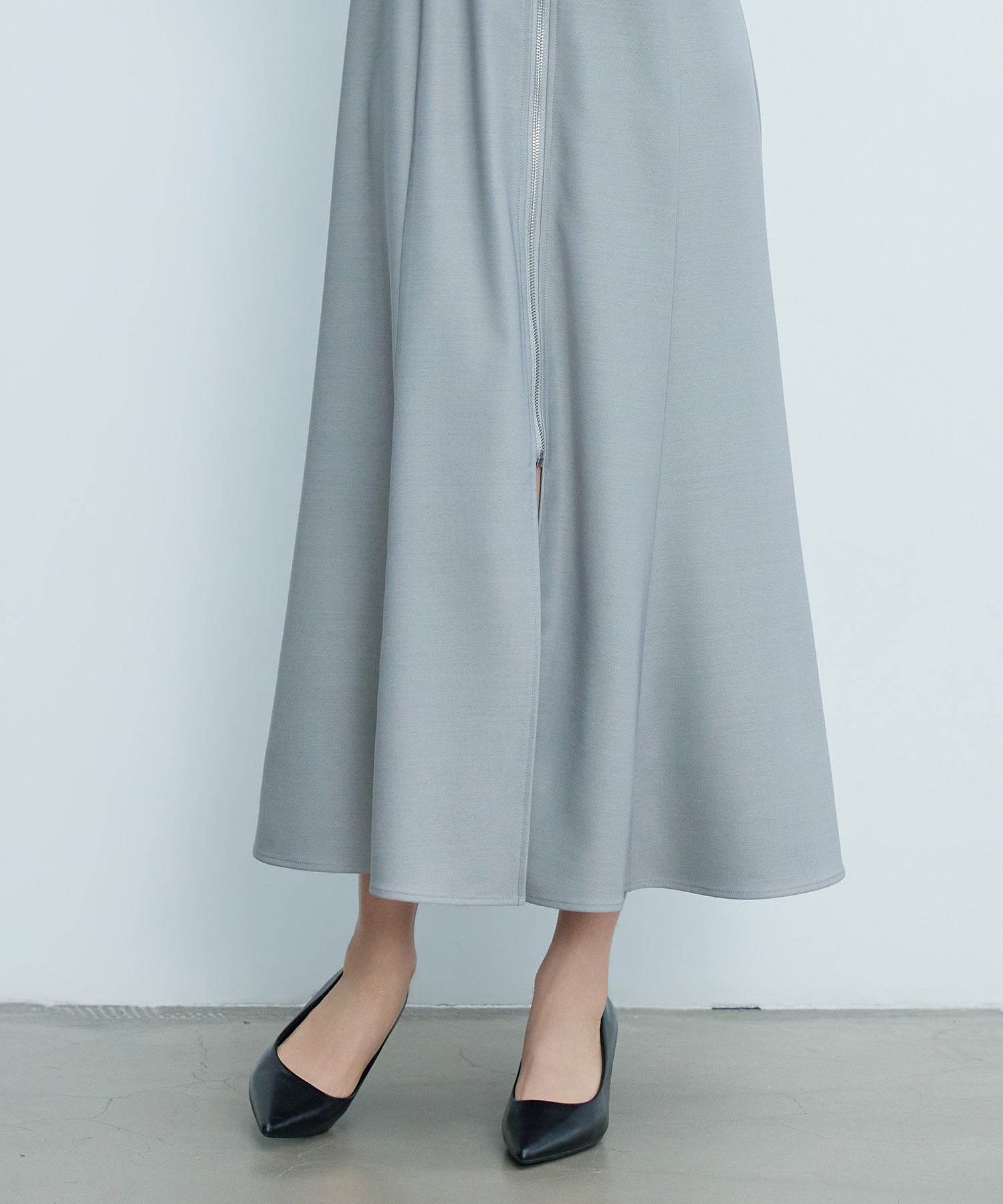 フロントジップロングワンピース ｜ 全3色 × 3サイズ