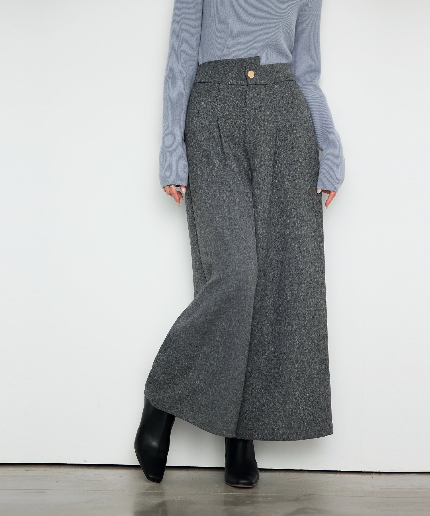 アシンメトリウエストワイドパンツ