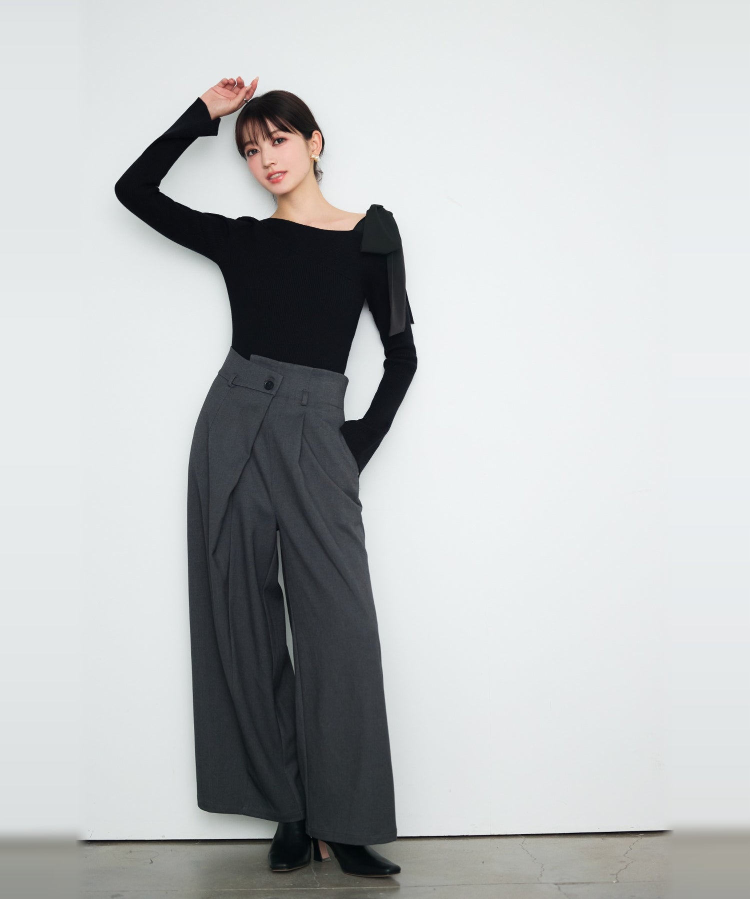 ラップ風ハイウエストワイドパンツ