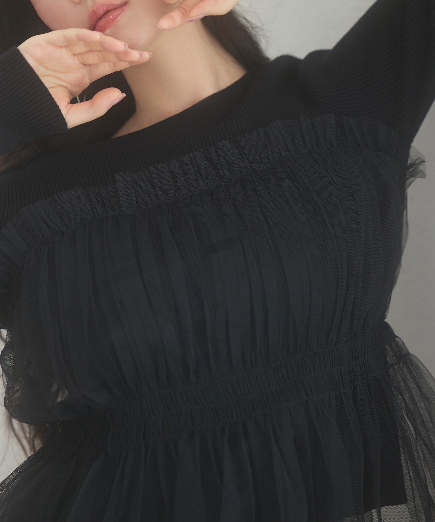 チュールとニットがドッキングしたビスチェ風プルオーバーsdp8011