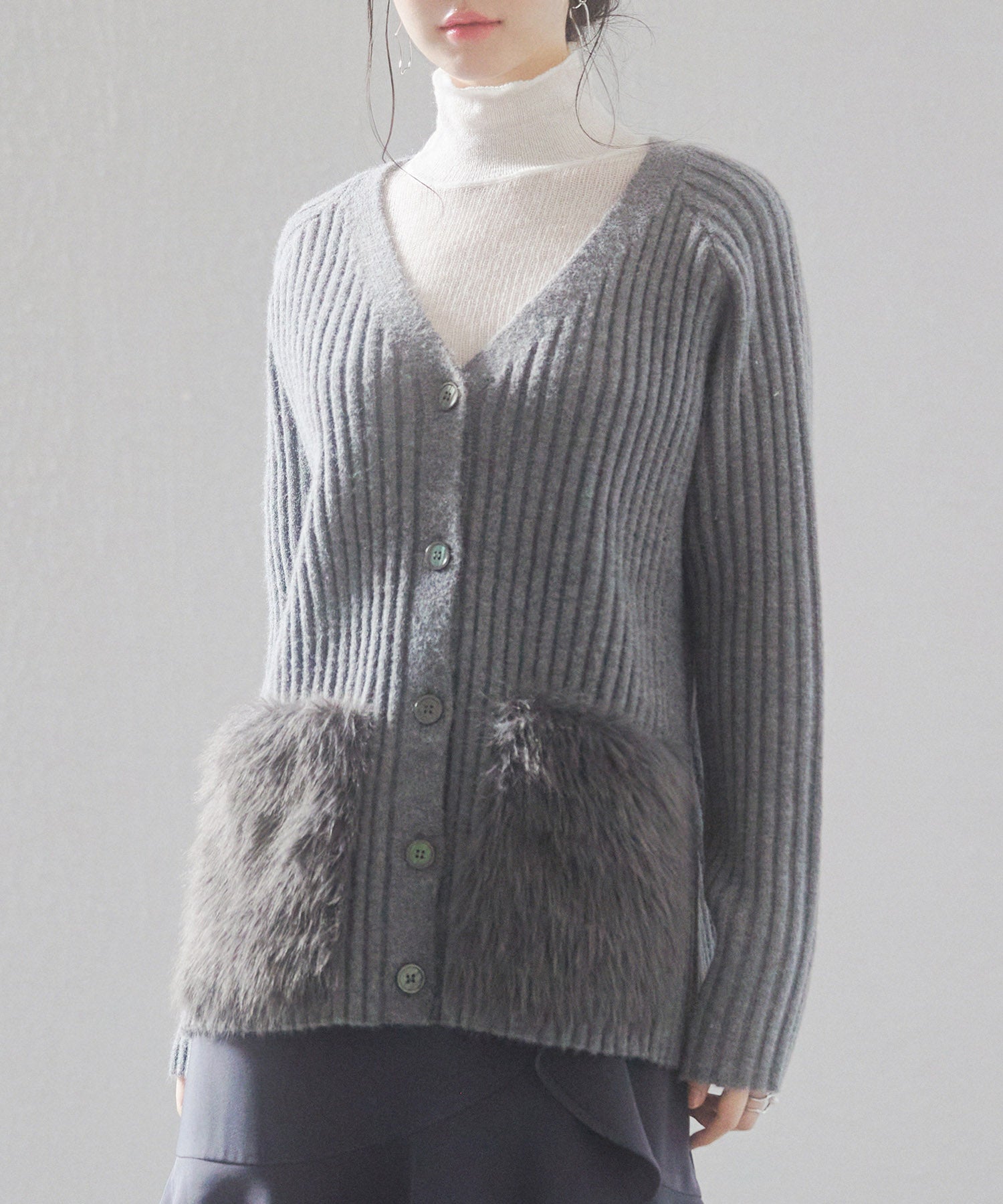 ファーポケットVネックニットカーディガンsdp8029 グレー