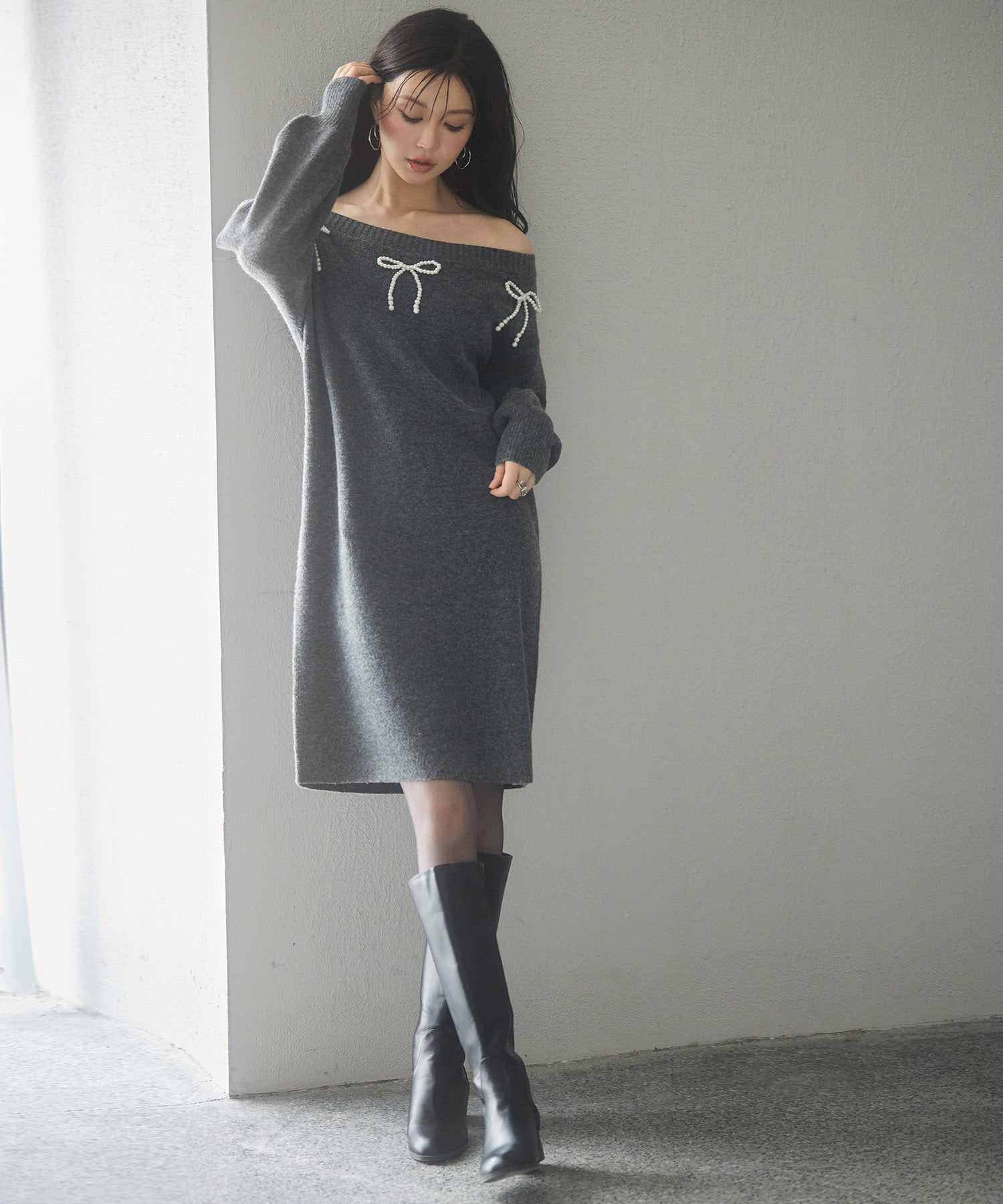 2wayネックパールリボンニットワンピースsdp8035 チャコール – [公式