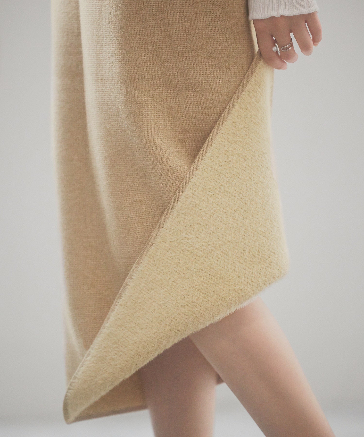 裏起毛タイトニットスカートsdp8041 ベージュ