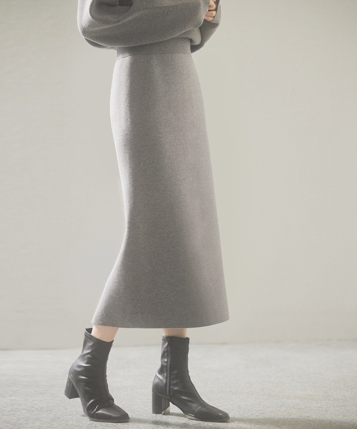 予約販売12月中旬発送　裏起毛タイトニットスカートsdp8041 グレー