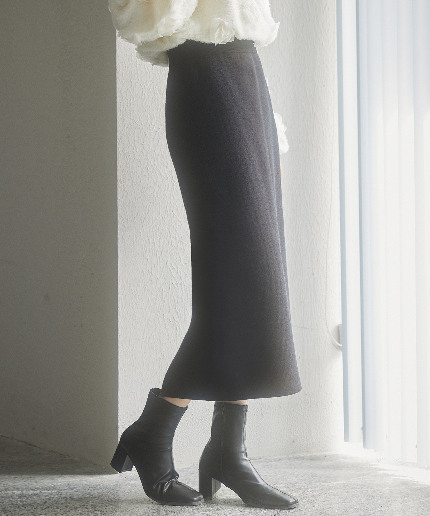 予約販売12月中旬発送　裏起毛タイトニットスカートsdp8041 ブラック