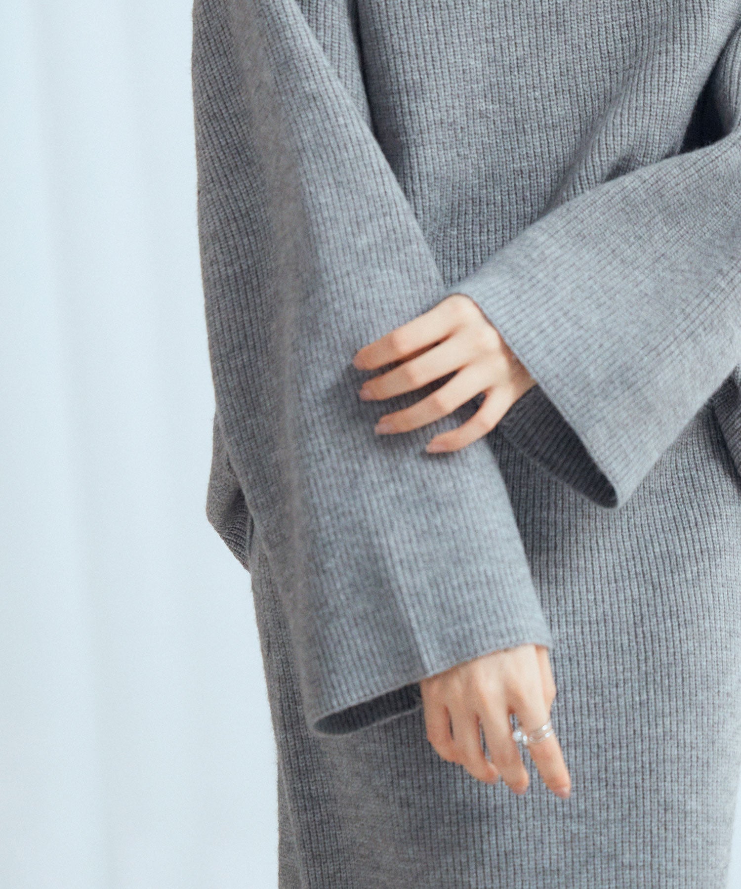 着回し拔群ニットセットアップsdp8043 グレー