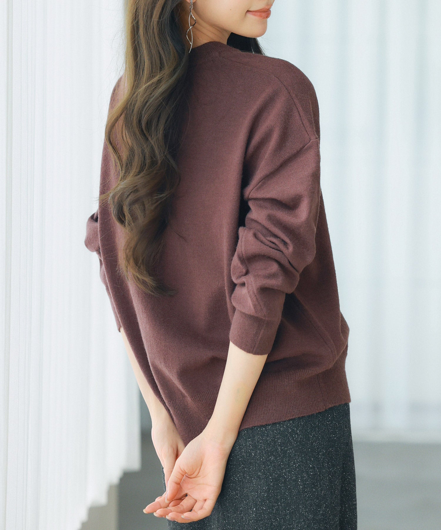 キーネックドロップショルダーニットsdp8047 ダークブラウン – [公式