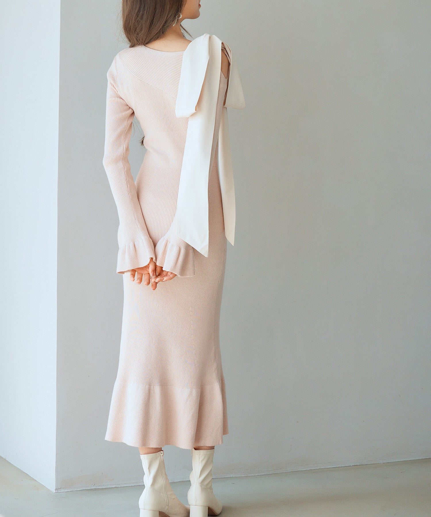 布帛とニットドッキングしたリボンワンピースsdp8050 ピンクベージュ