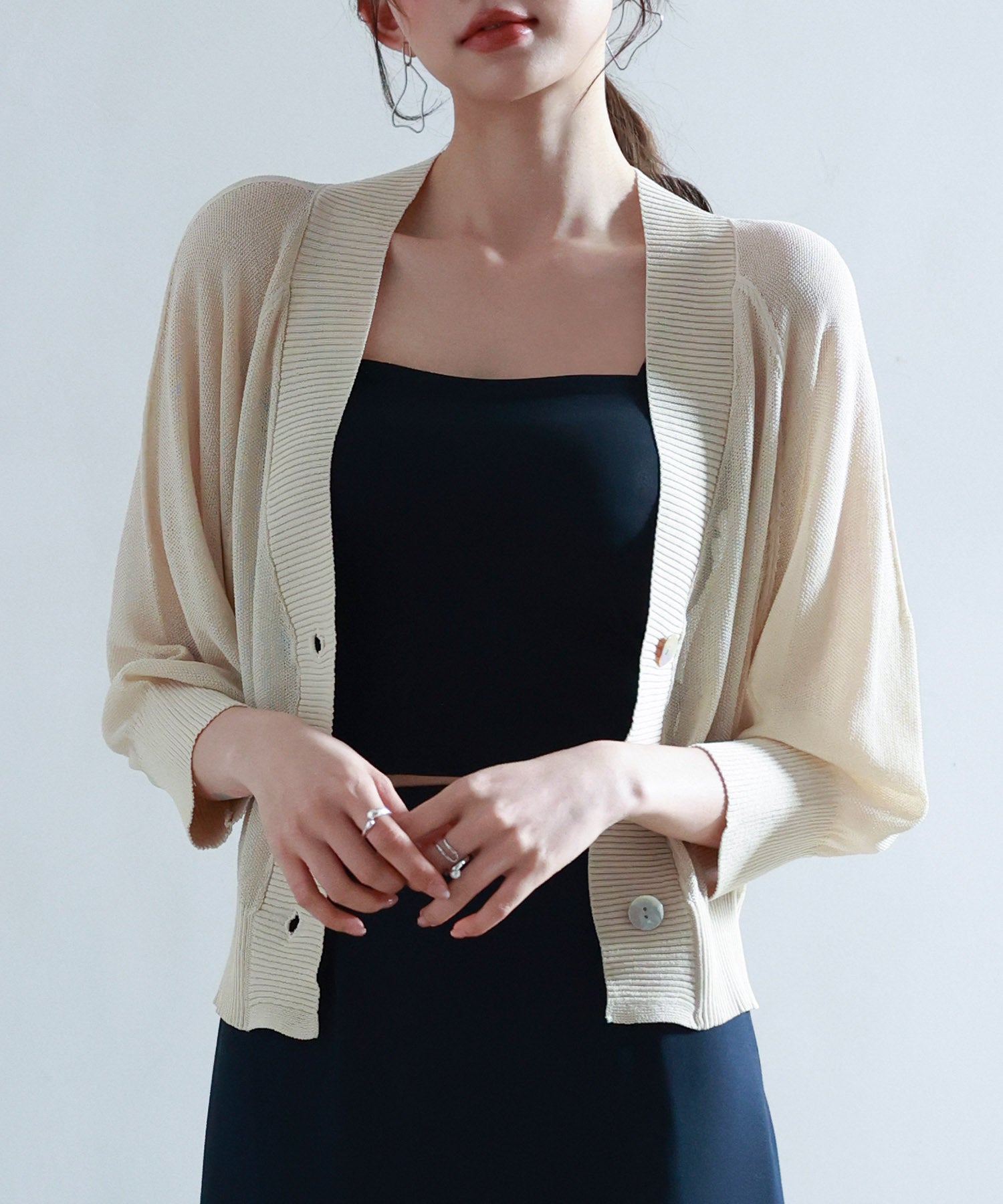 テラ　904545 8月20日着 ラグランスリーブVネックカーディガンsdp8055 ベージュ – [公式