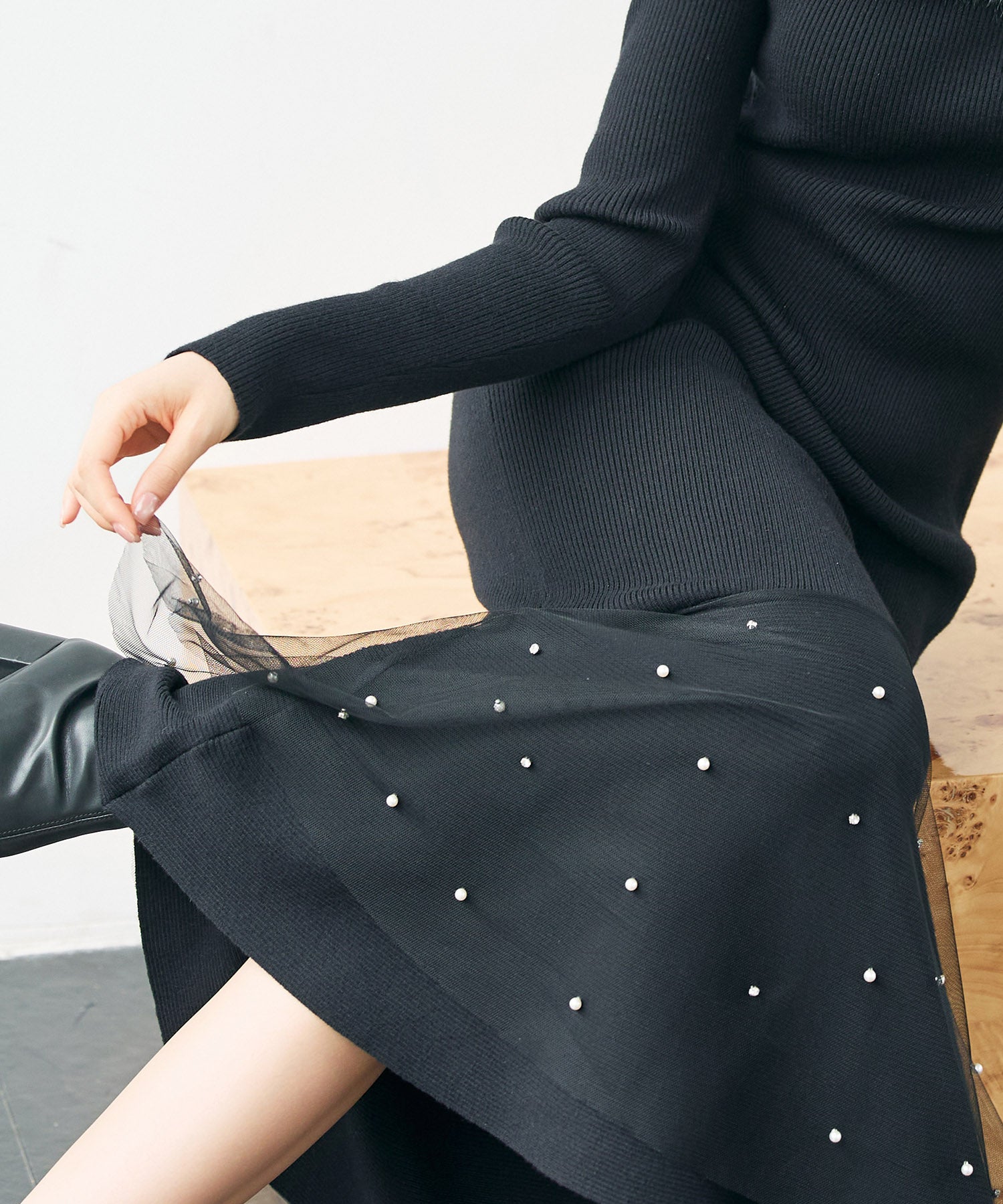 パール付きチュールドッキングマーメイドニットワンピースsdp8076 ブラック