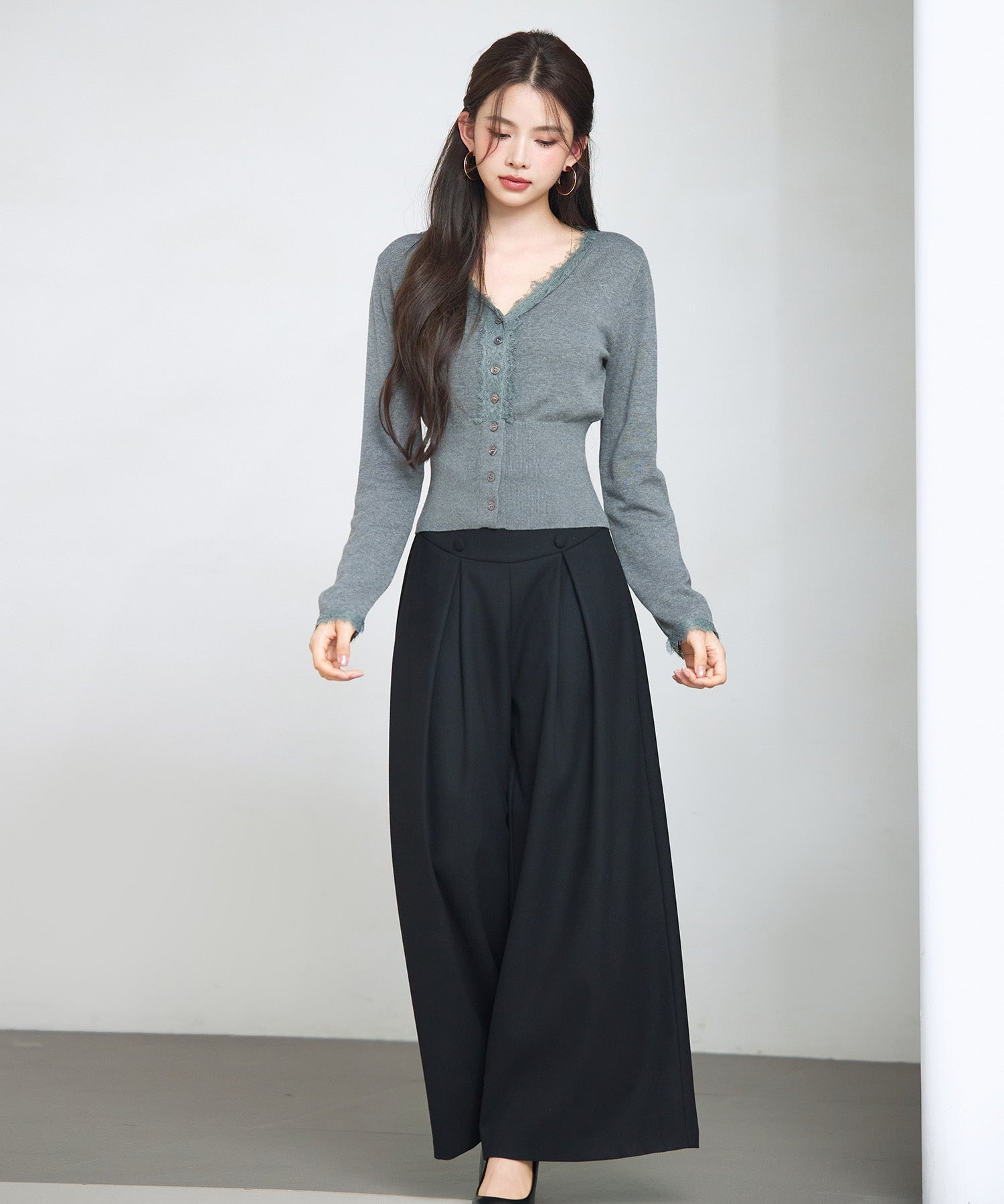 ハイウエストショート丈ニットカーディガン
sdp8080 チャコール