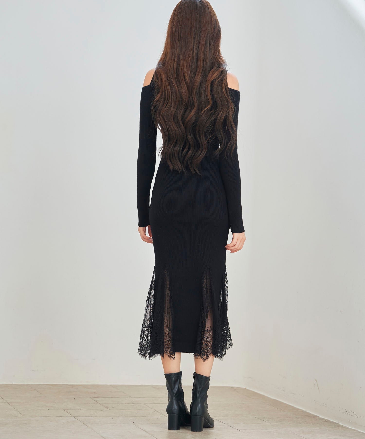 レースドキングオープンショルダーニットミディ丈ワンピースsdp8113