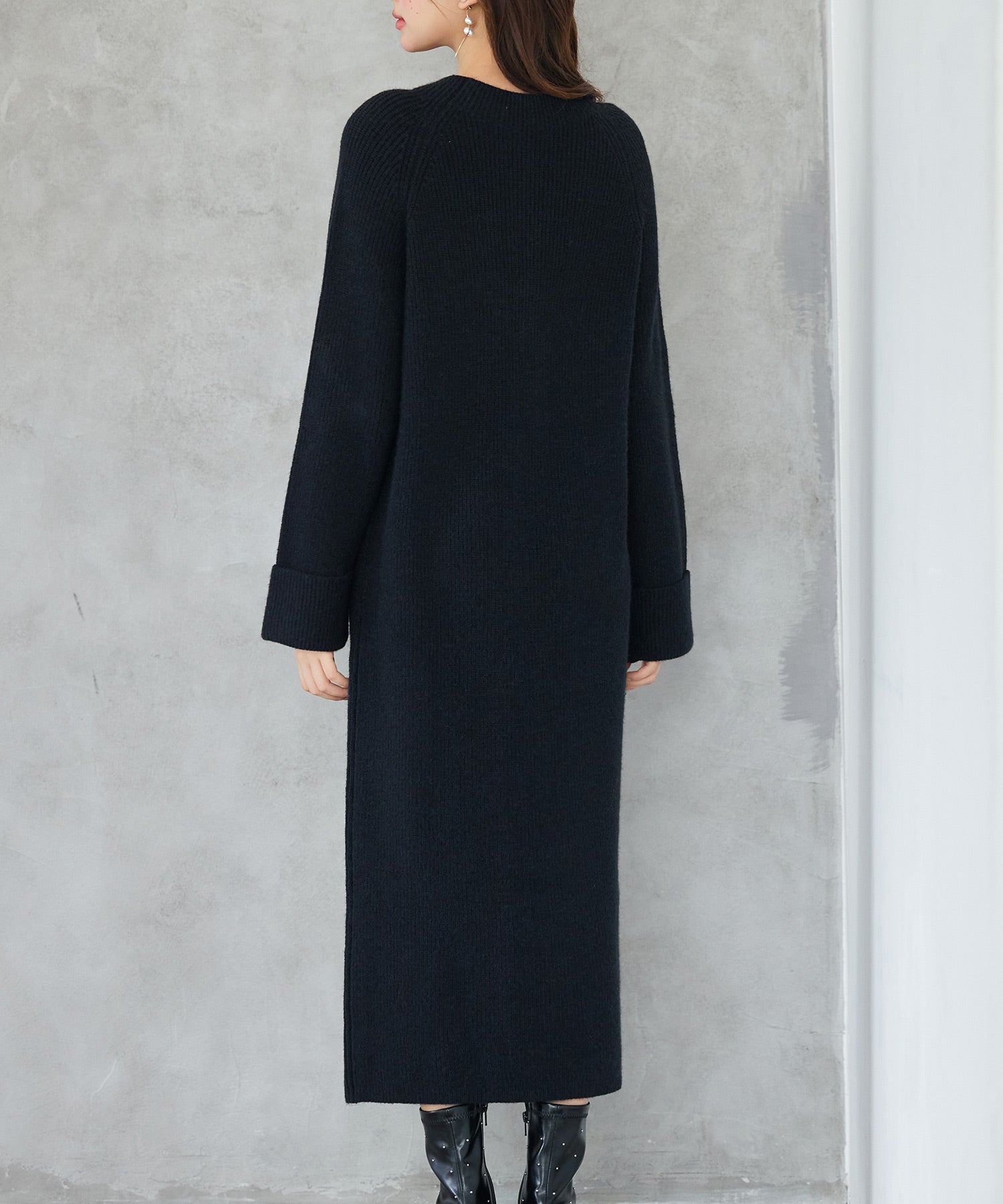 前後リバーシブル畦編みリブニットワンピースsdp8115 ブラック – [公式