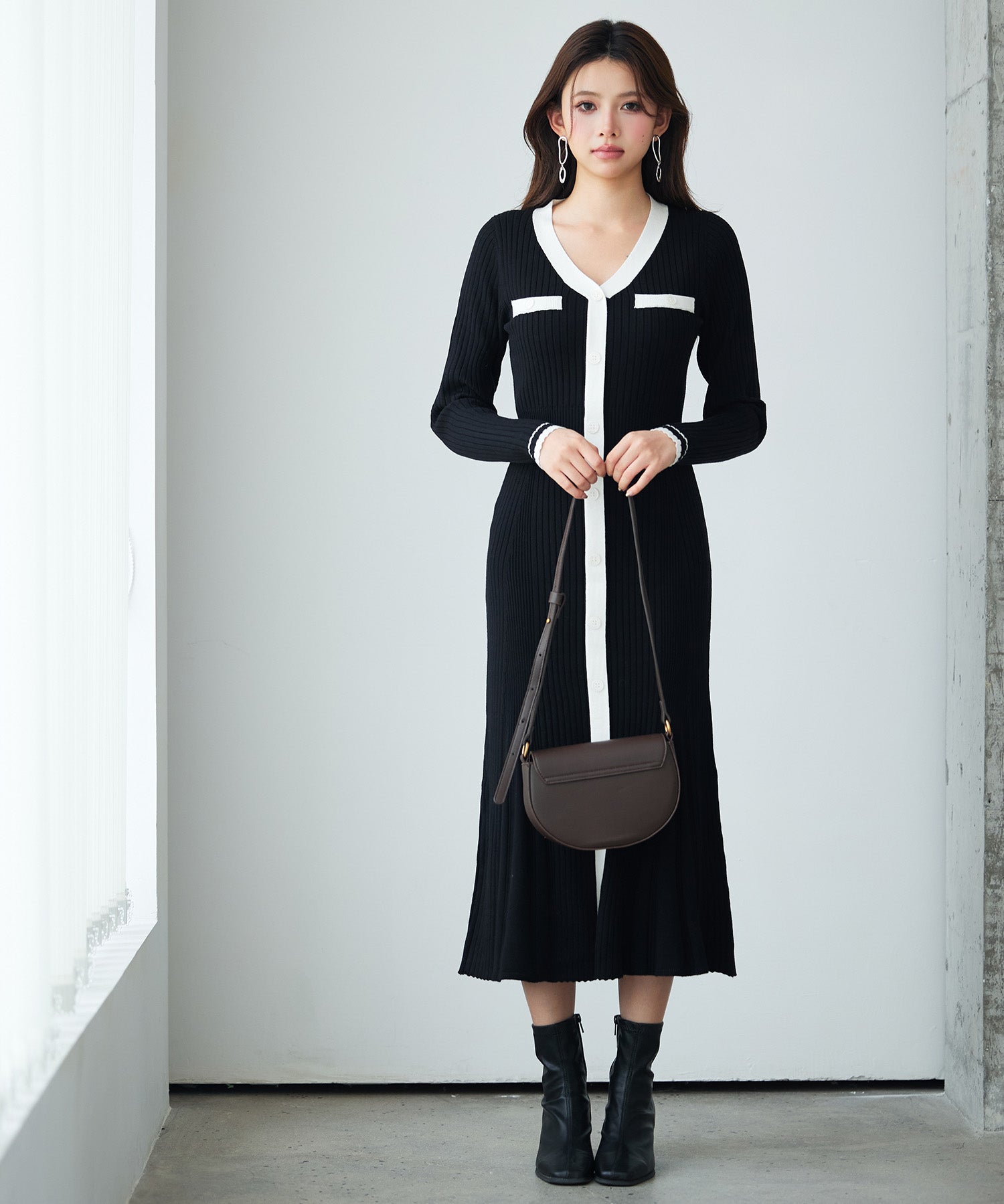 配色リブ編みニットミディ丈ワンピースsdp8116 ブラック