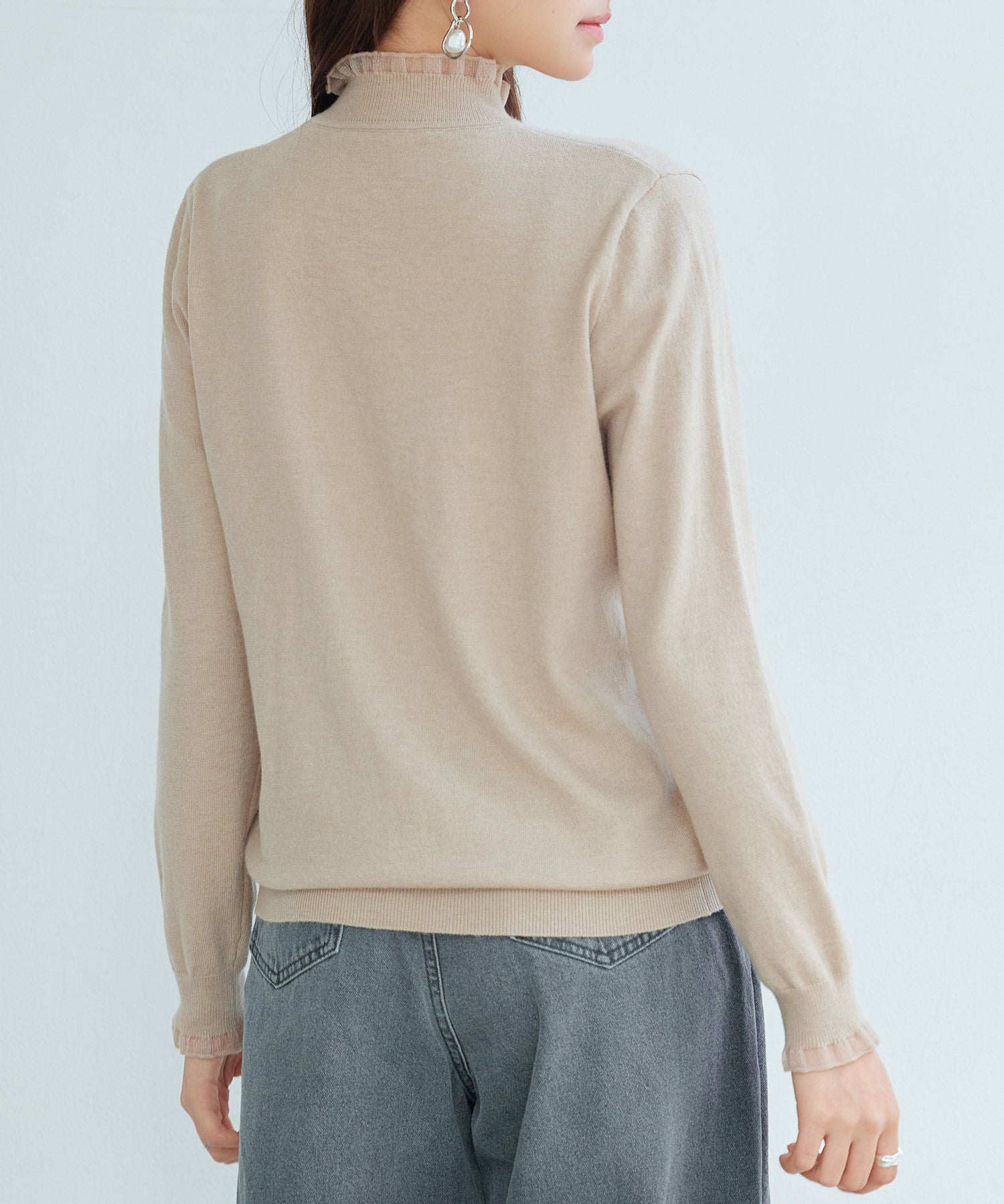 エブリデイシアーフリルニットプルオーバーsdp8118 ベージュ