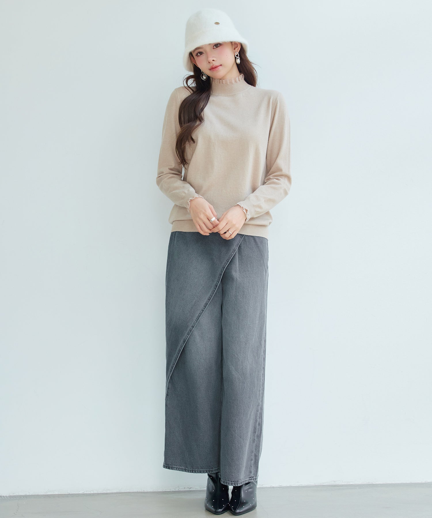 エブリデイシアーフリルニットプルオーバーsdp8118 ベージュ