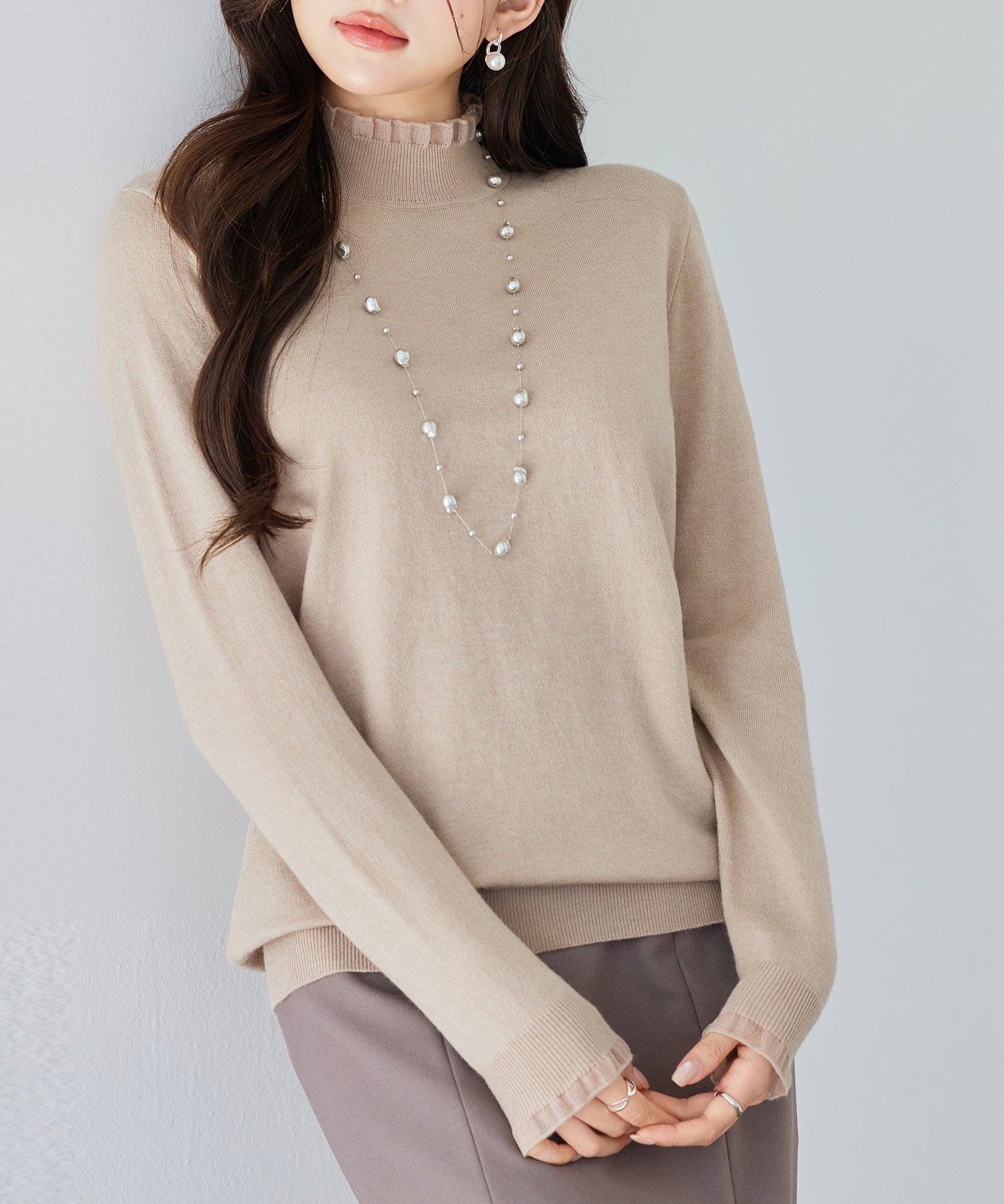 エブリデイシアーフリルニットプルオーバーsdp8118 ベージュ