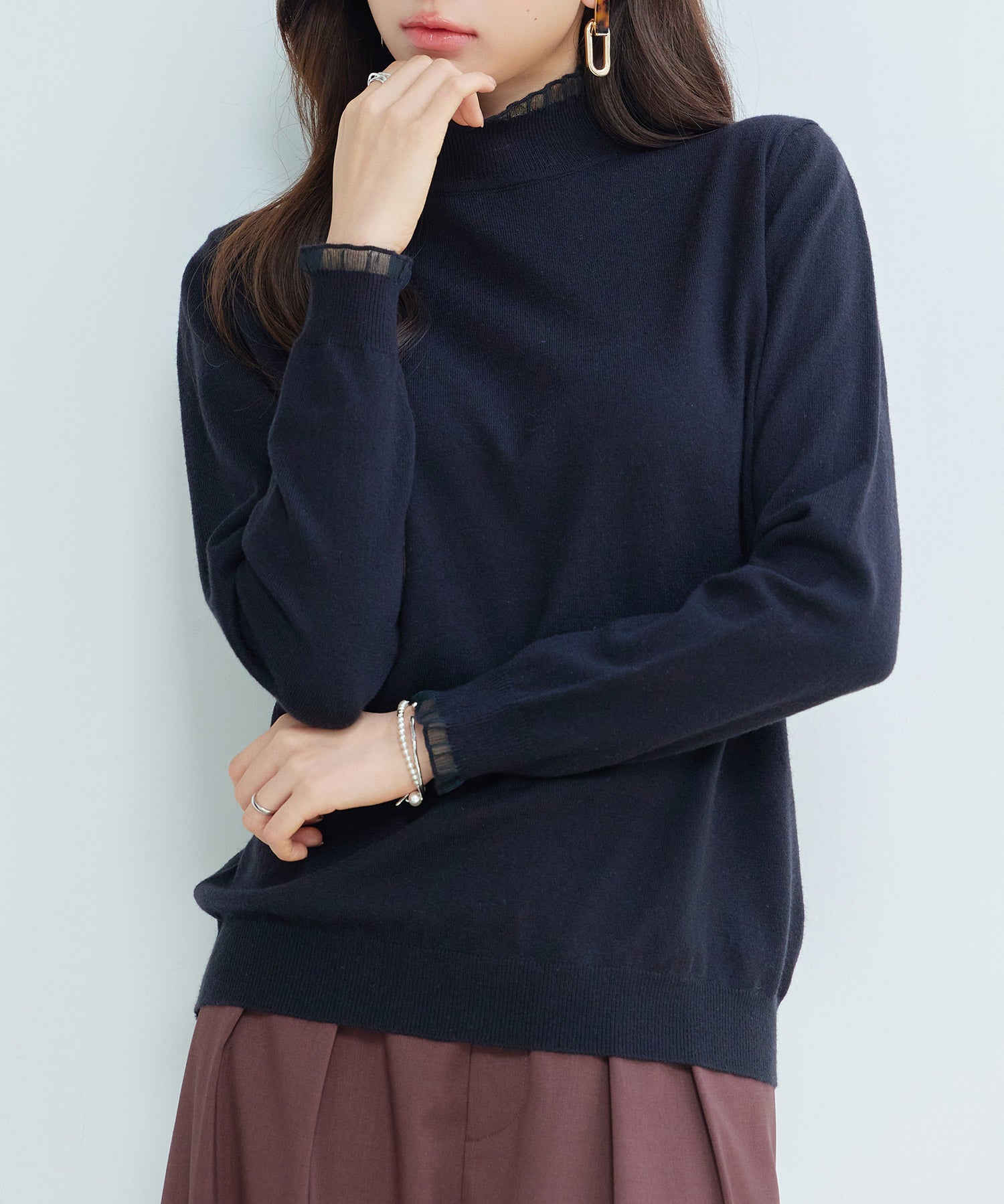 エブリデイシアーフリルニットプルオーバーsdp8118 ブラック