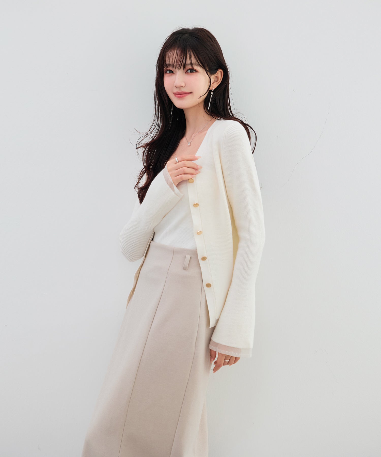 オーガンジー切替が華やかな2wayリブニット