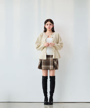 3wayの着こなしを楽しめる軽やかニット