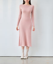アシンメトリーネックニットワンピース