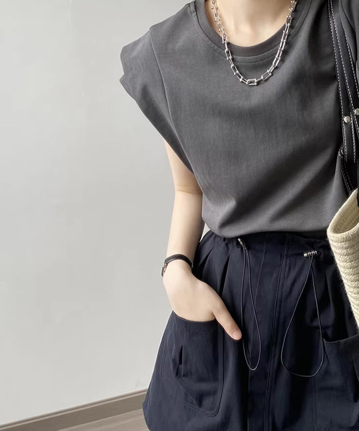 クルーネックダブルショルダーT シャツ。sdpal1019 チャコール