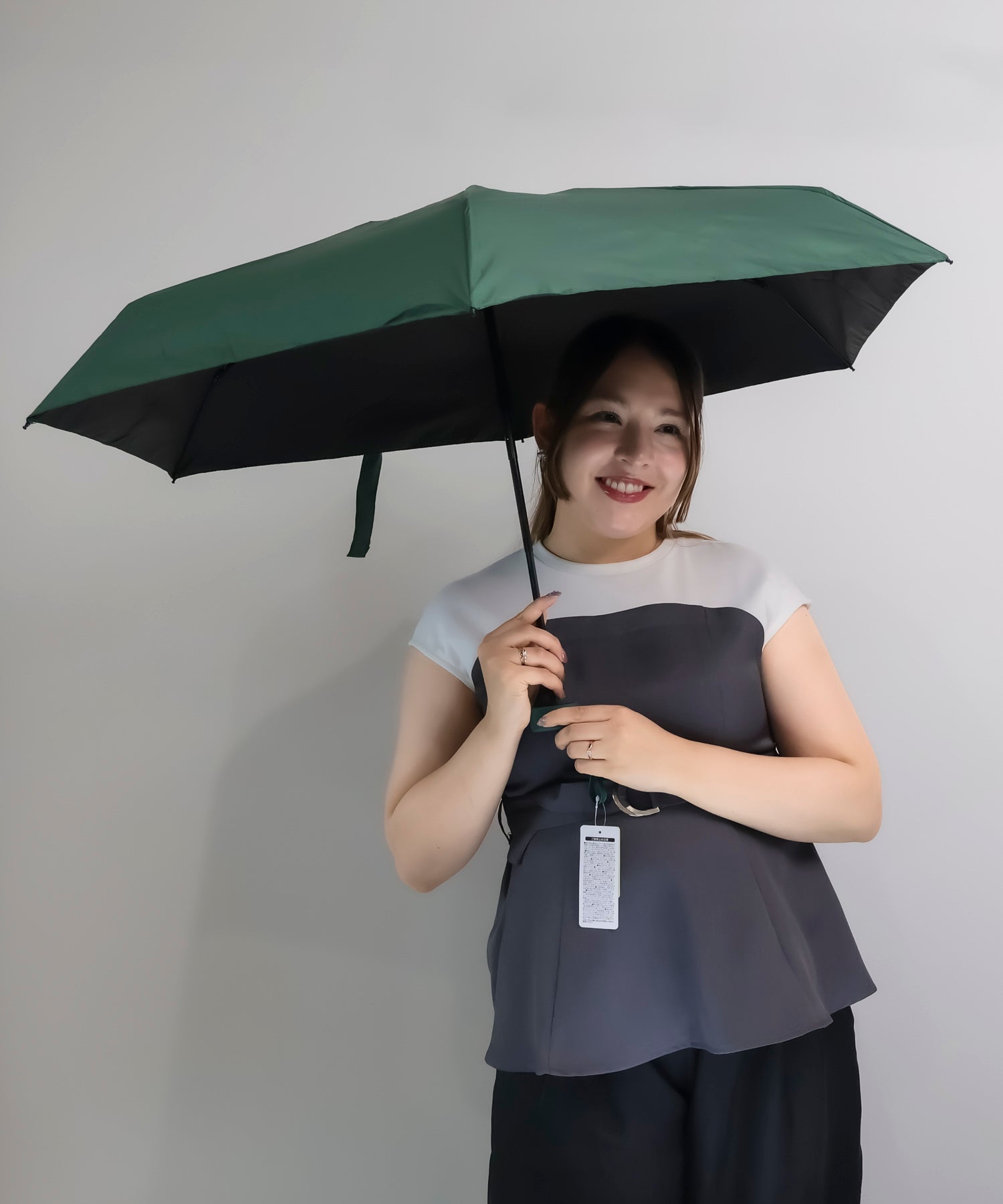 晴雨兼用折りたたみ傘 遮光率99.99%以上 UVカットアイテム ｜ 全9色
