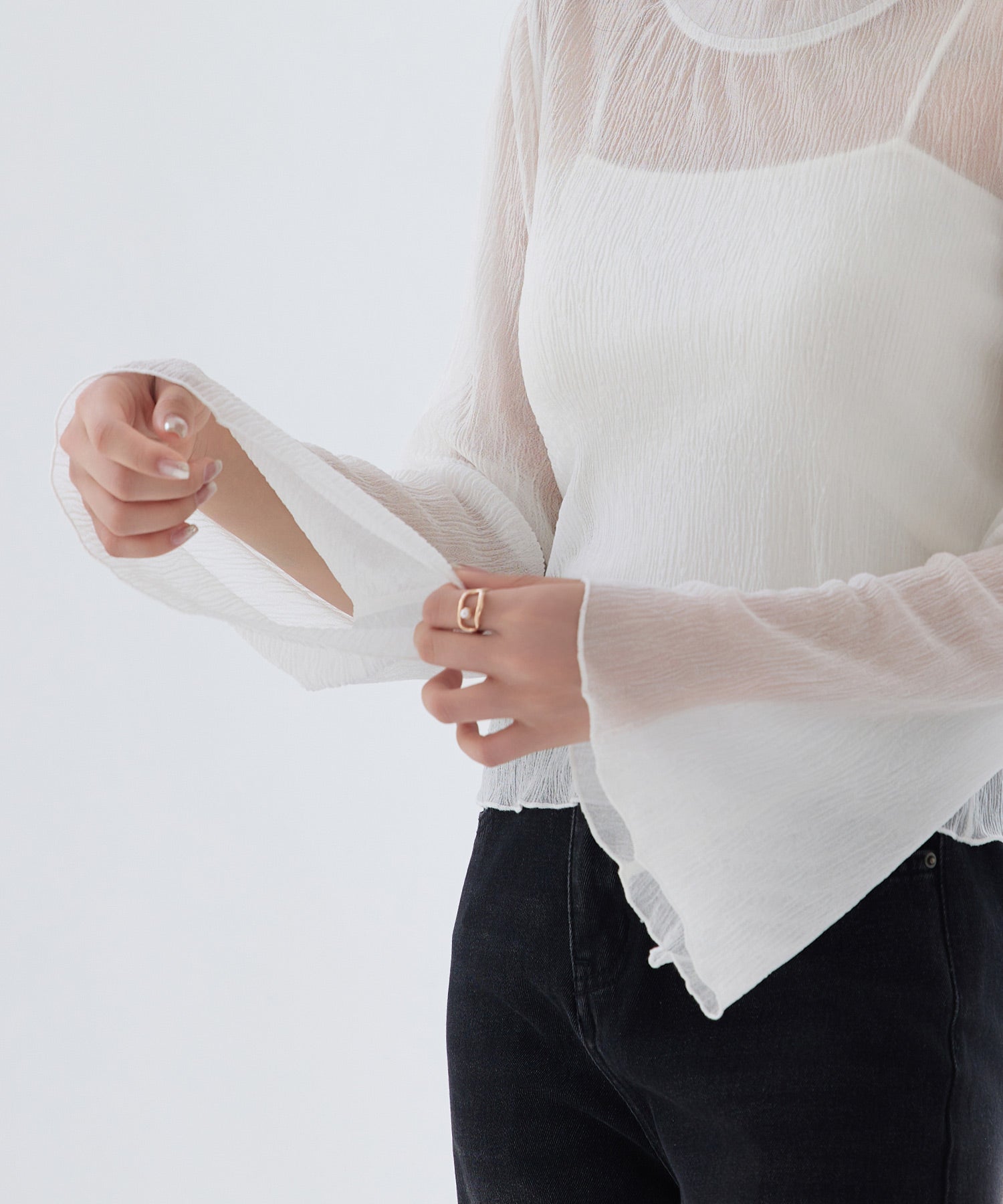 ELIN ホワイト フレアスリーブ トップス M メイル Meiru Meiru フレアスリーブメロウトップス （ホワイト