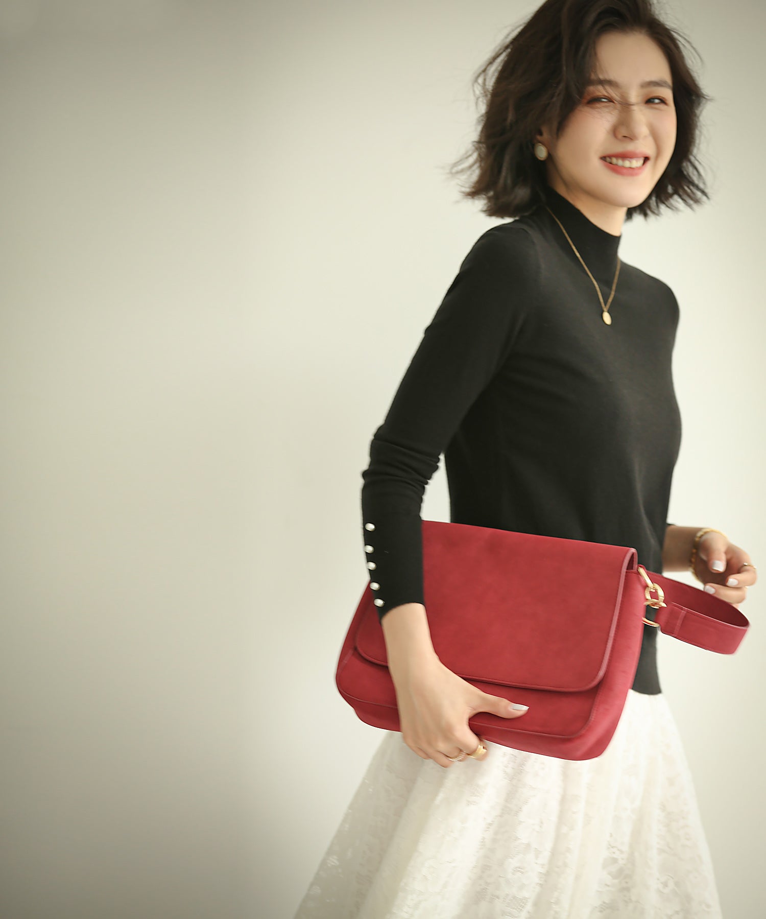 パールボタン付きプチハイネックニットプルオーバーxyf2150 ブラック