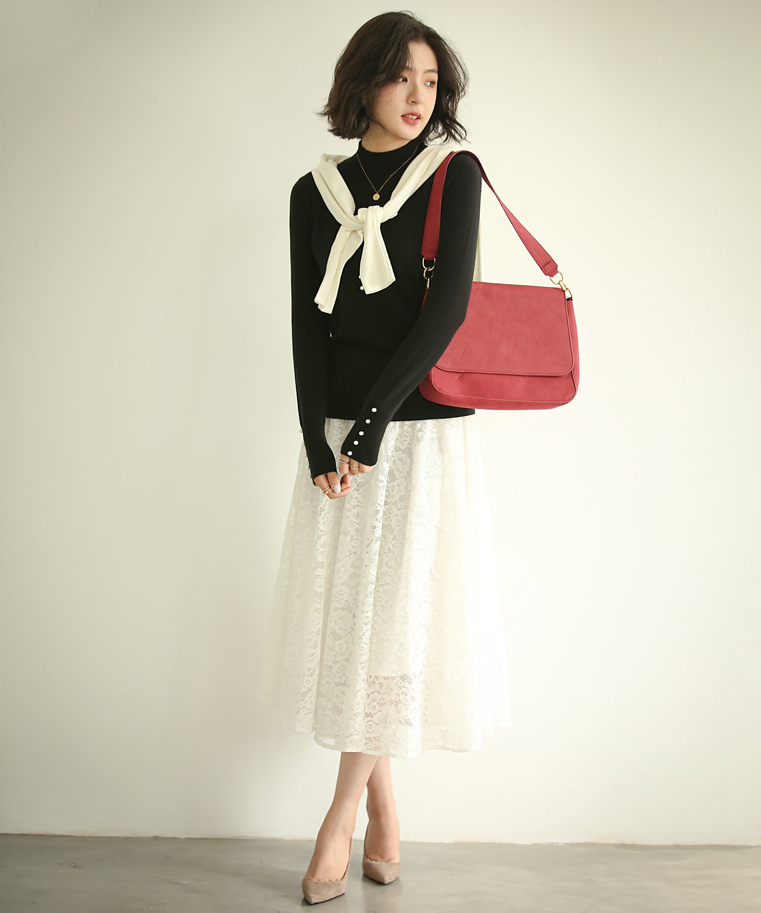 パールボタン付きプチハイネックニットプルオーバーxyf2150 ブラック