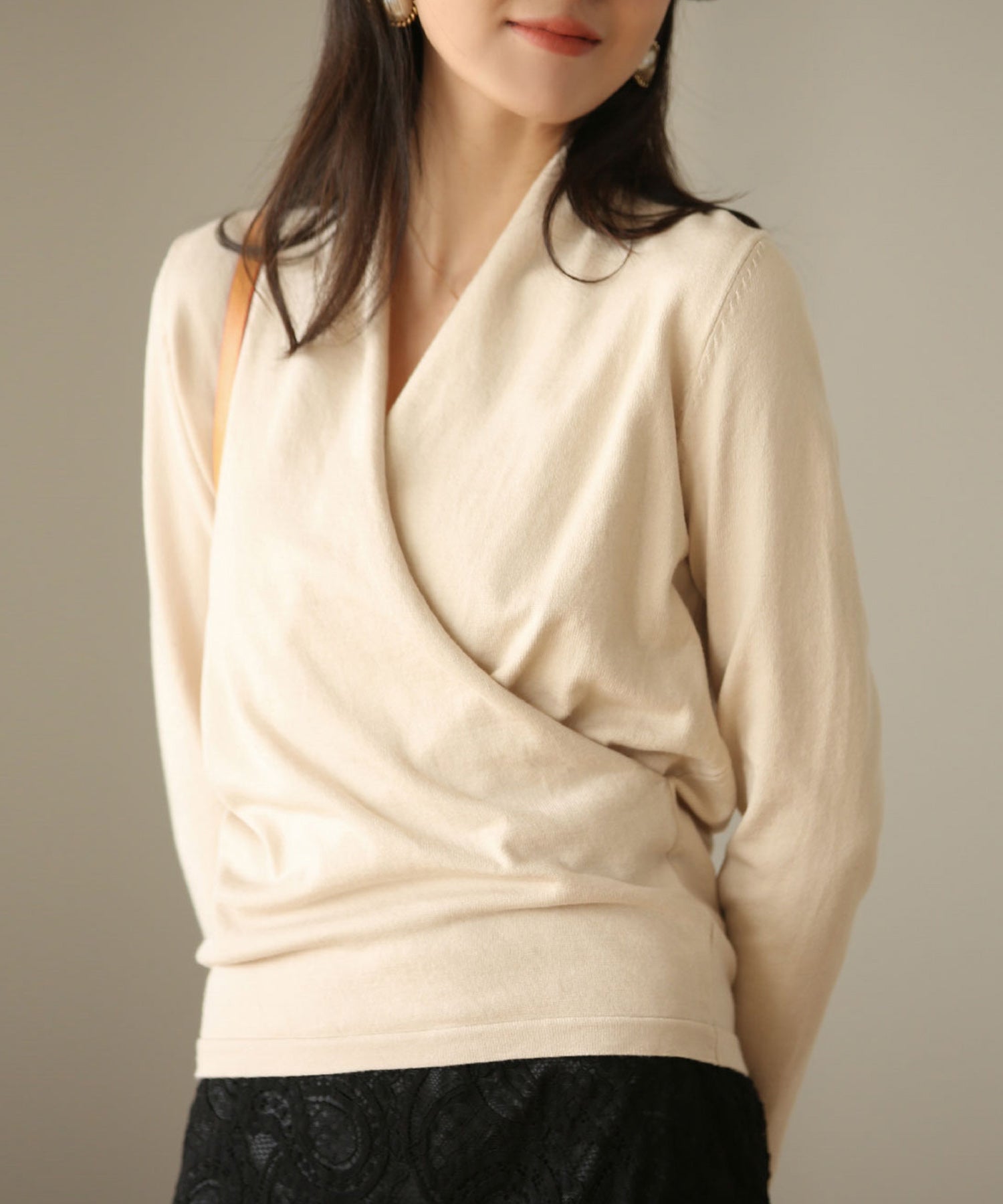 授乳もオフィスも両立カシュクールネックニットトップス ｜ 全9色 × 4サイズ