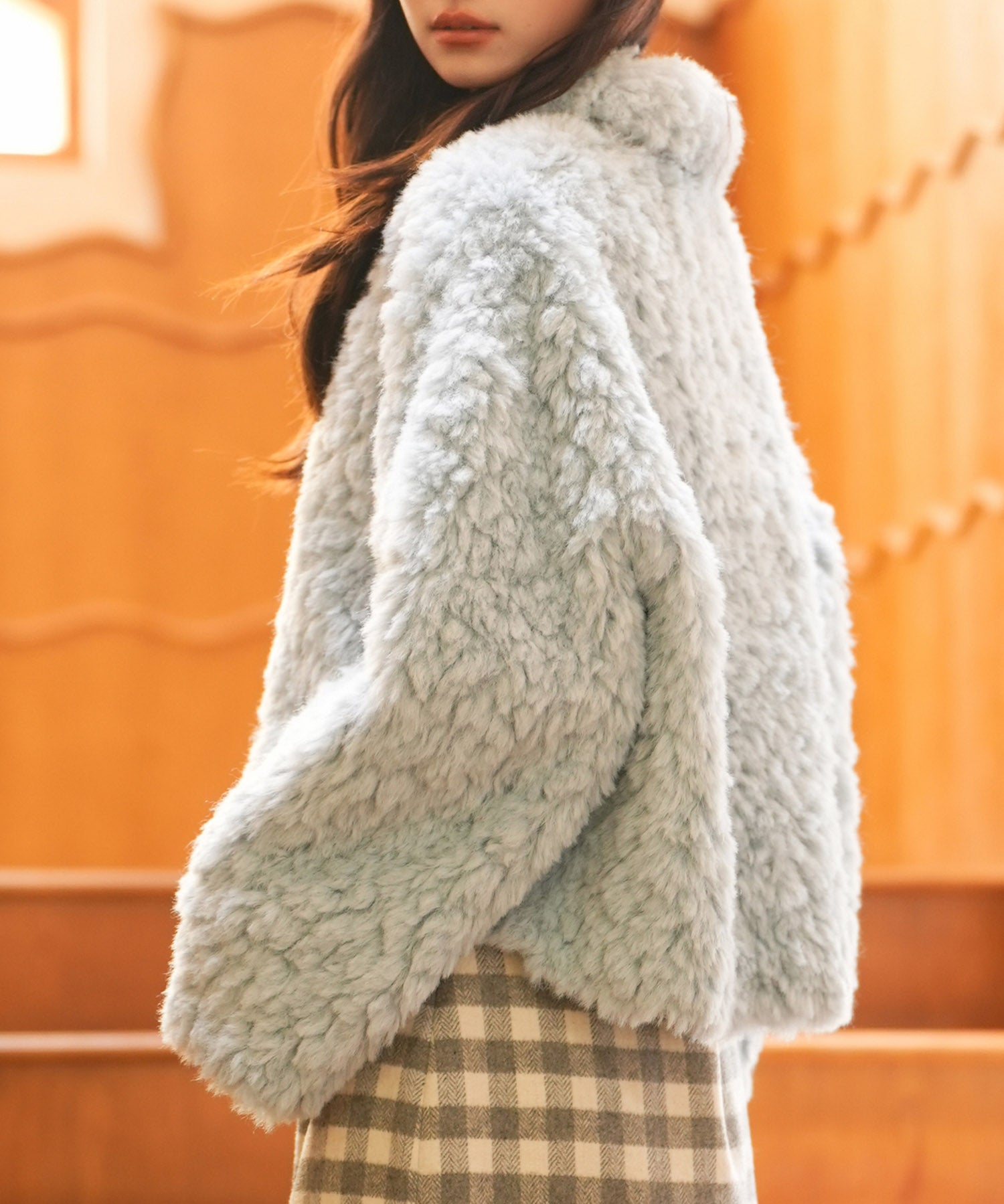 モコモコショート丈ボアコートsdpps23011