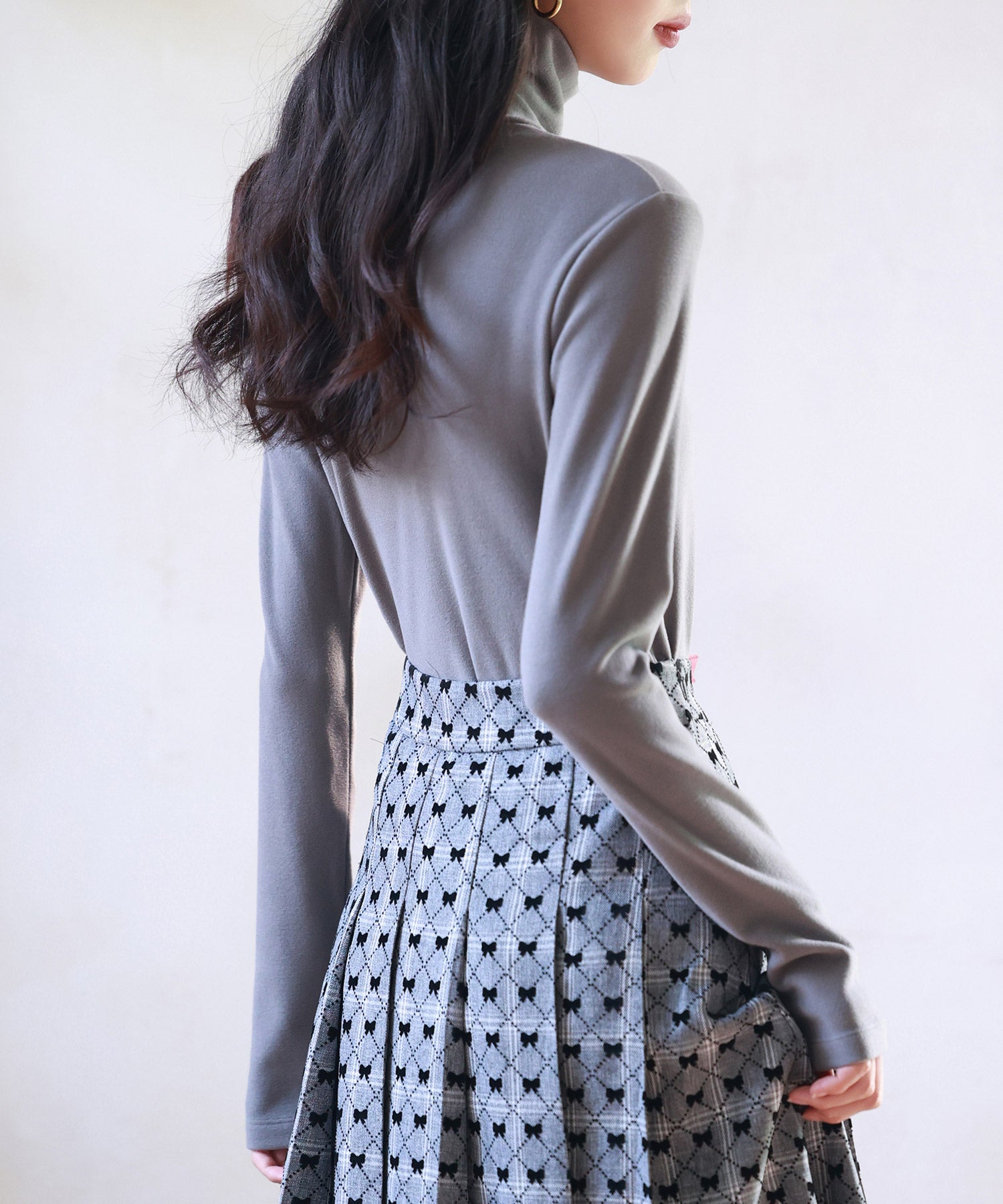 暖かいフリースハイネックトップス グレー – [公式]SAISON DE PAPILLON